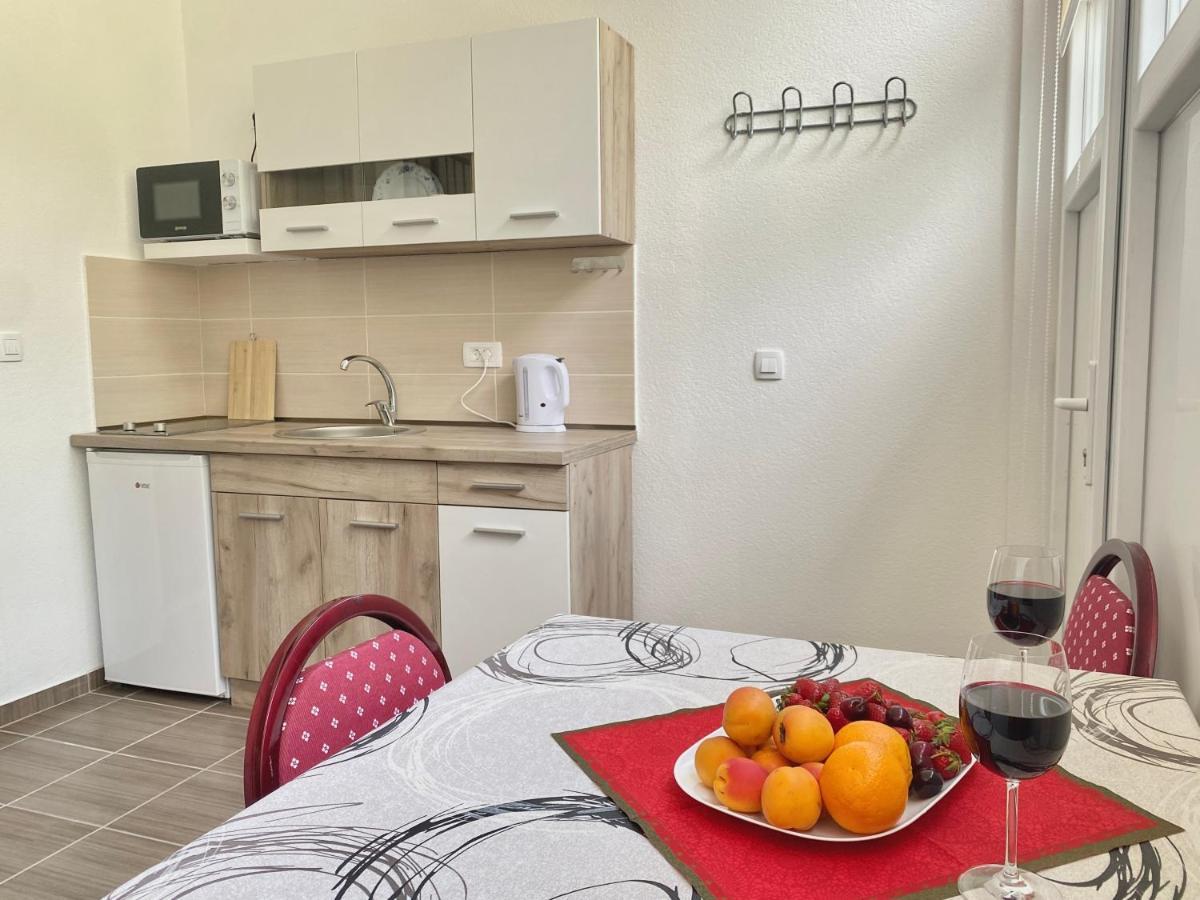 Sutomarina Apartments Sutomore Kültér fotó